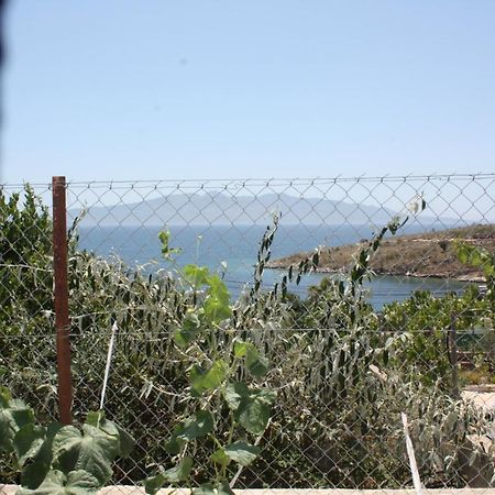 Condo Rooms Sarandë 외부 사진