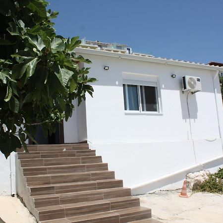 Condo Rooms Sarandë 외부 사진