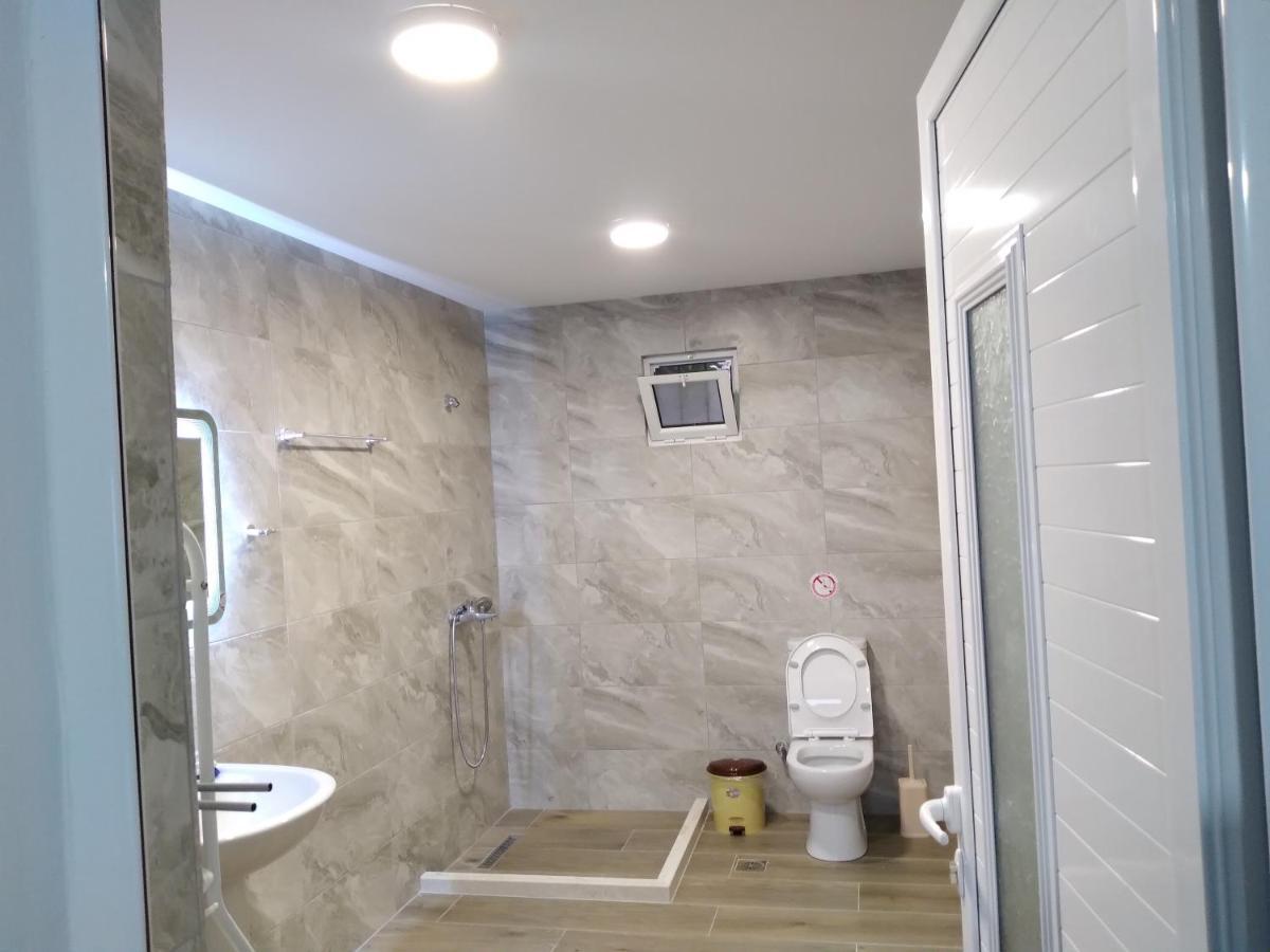 Condo Rooms Sarandë 외부 사진