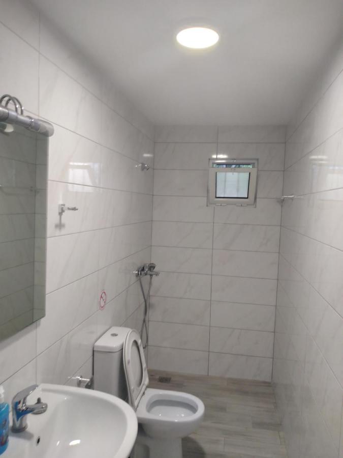 Condo Rooms Sarandë 외부 사진